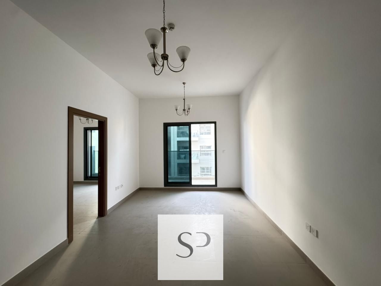 BRAND NEW | CLOSE KITCHEN | BALCONY | SPACIOUS