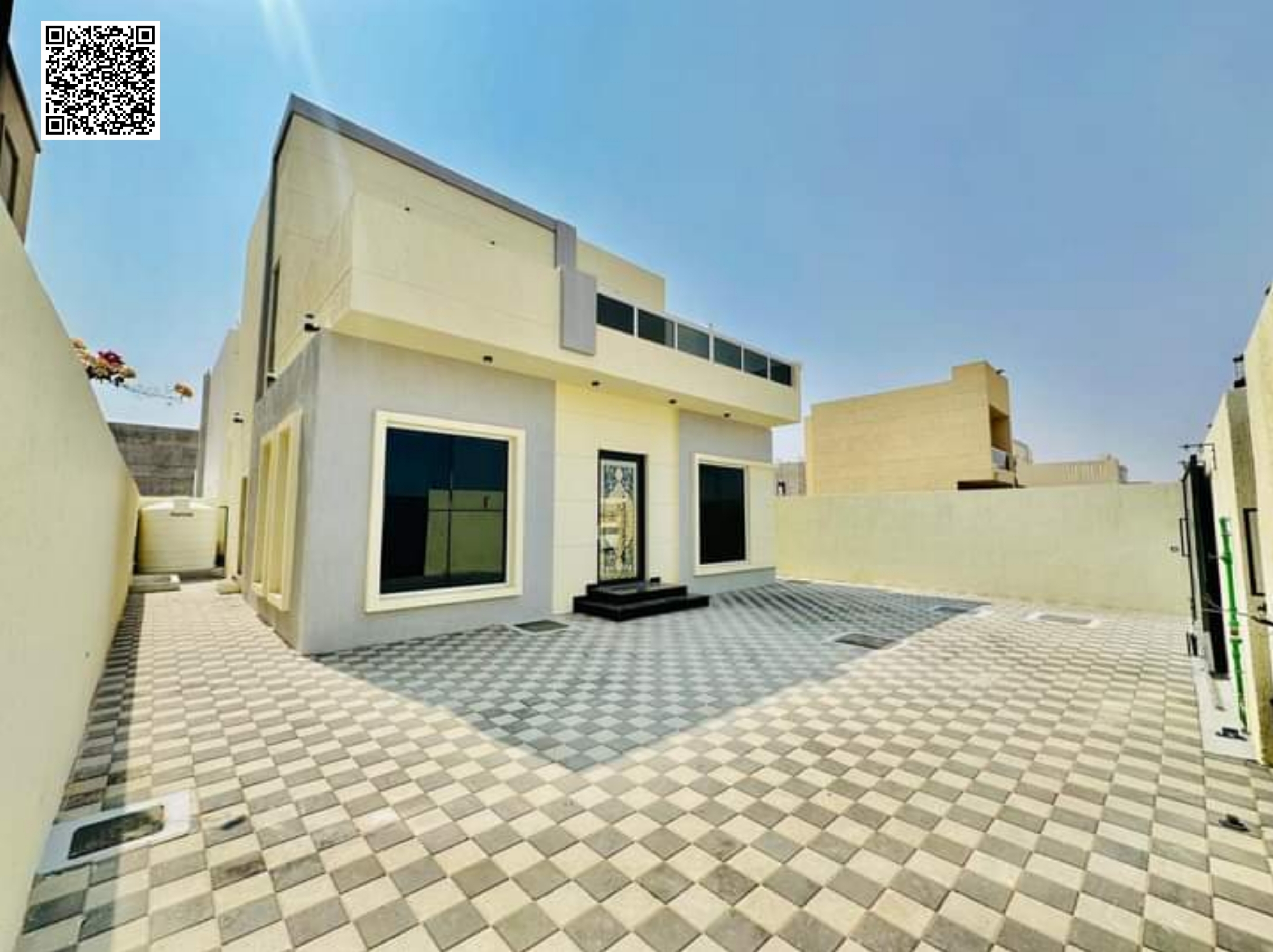 A villa with a price that includes registration and ownership fees, ready to move in, in the most prestigious areas of Ajman. Freehold ownership for a