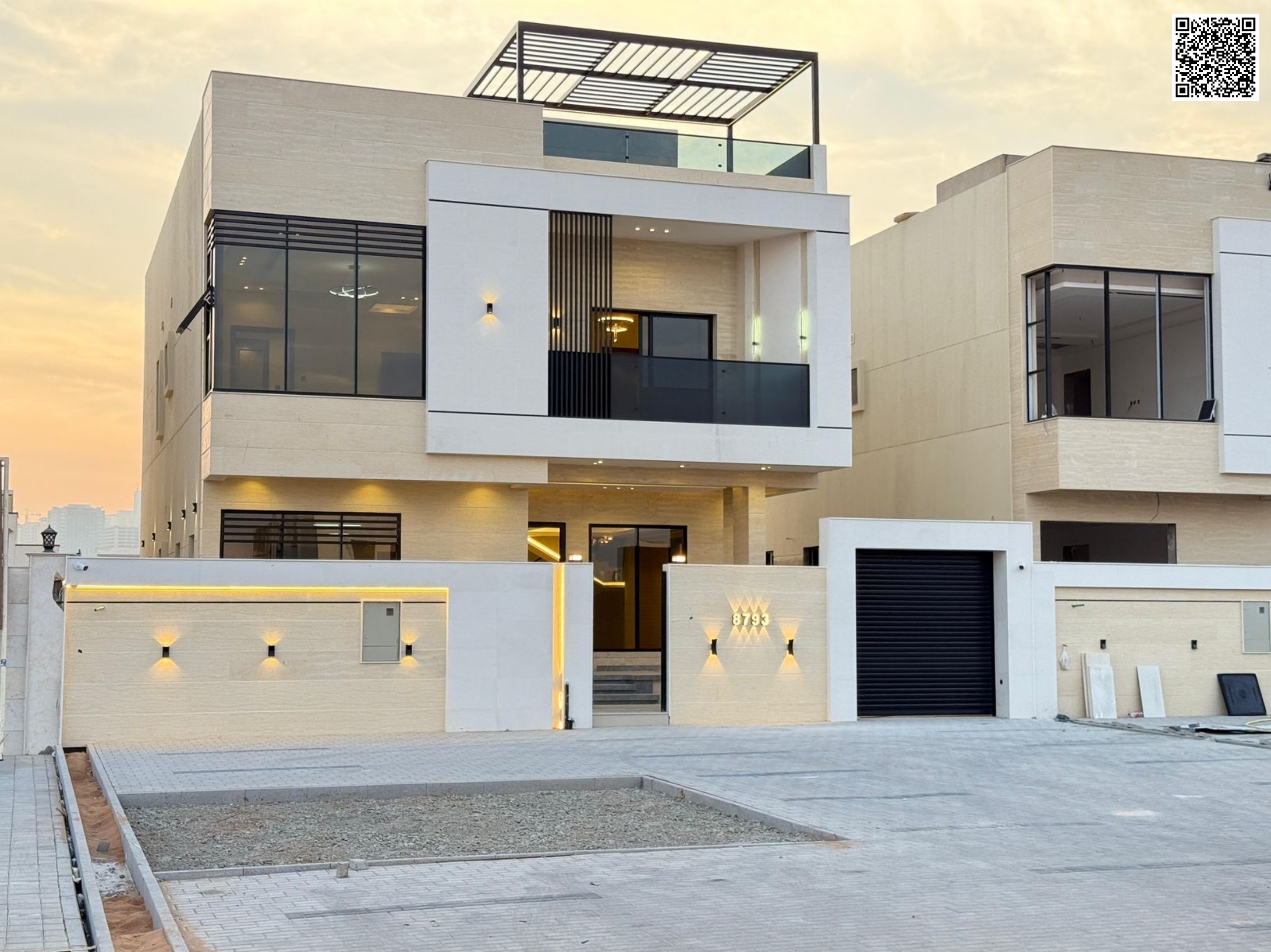 A golden opportunity to own a two-story villa with a rooftop in a European design, VIP finishing, at an attractive price. Prime location close to all