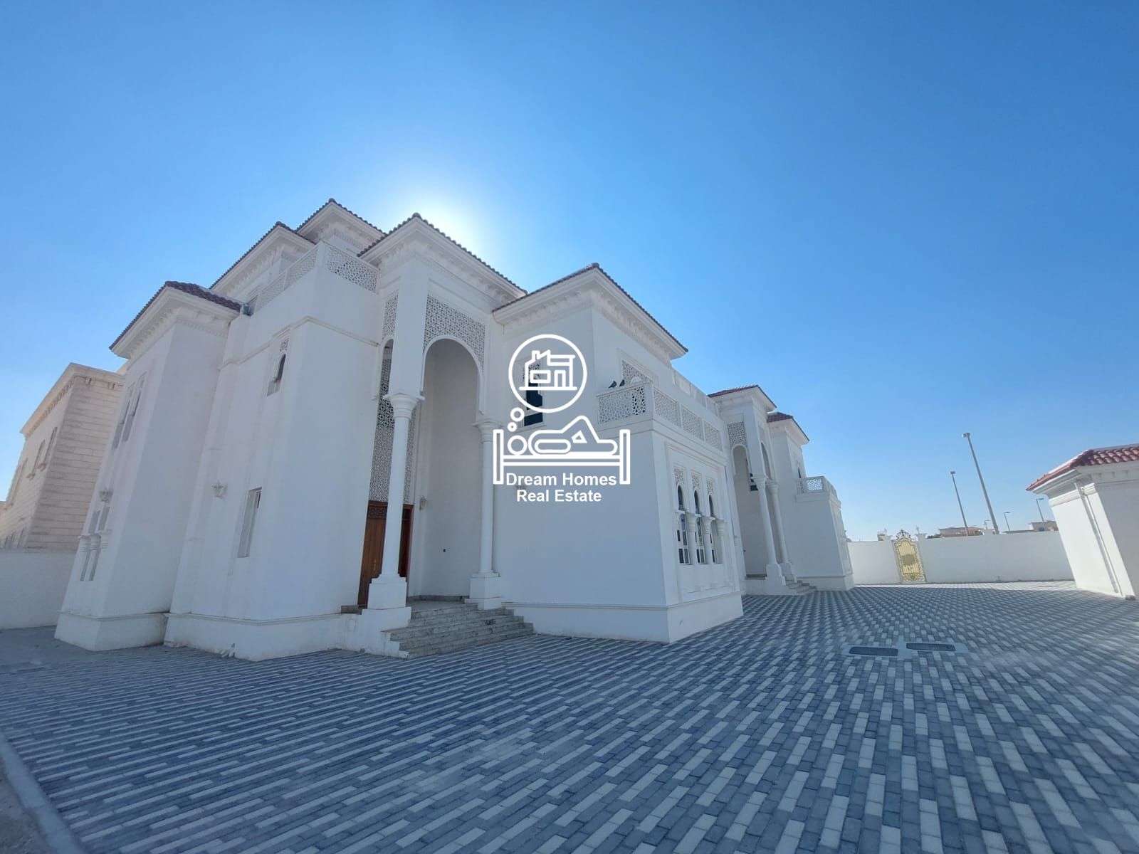 Luxury 19-bed Villa for rent in Shakhbout city