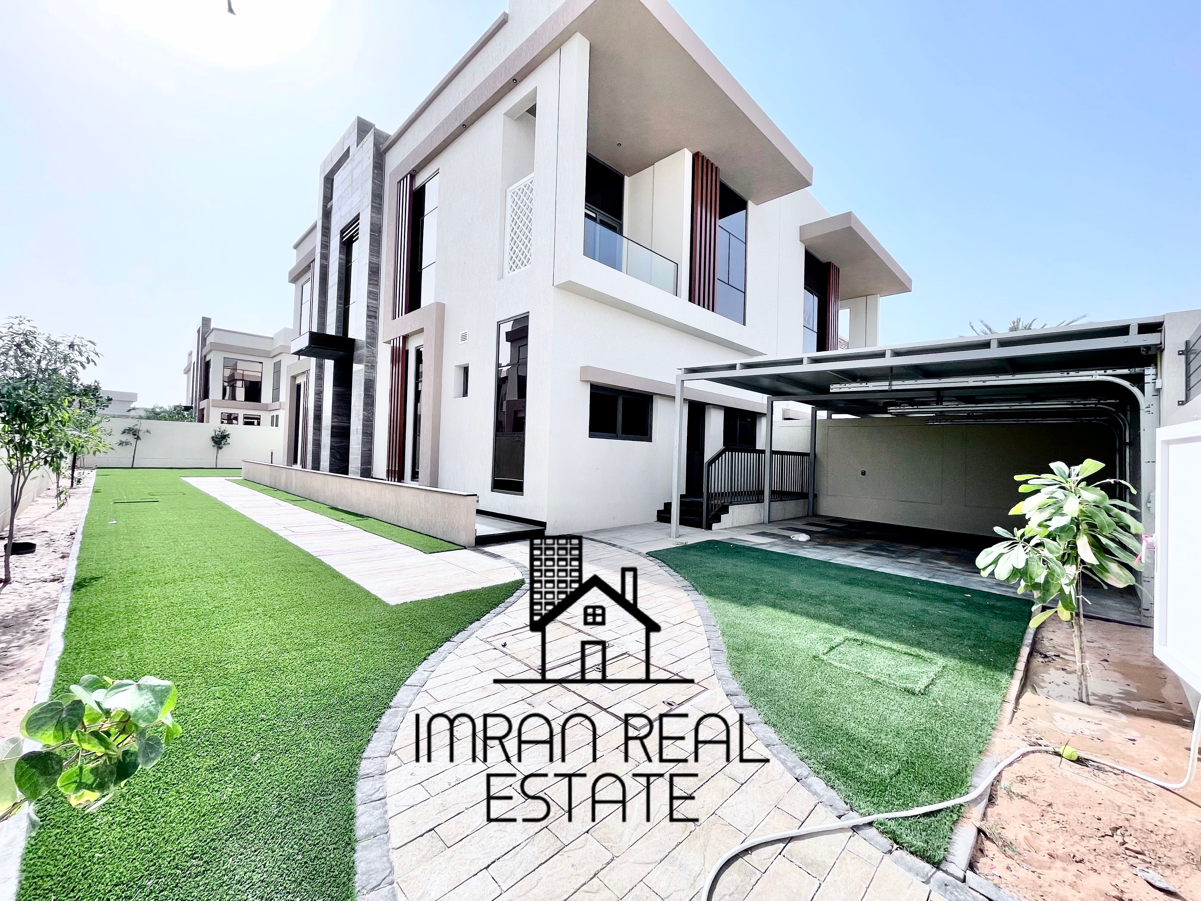 Brandnew Luxury Design Spacious Size 5BR Villa Ready