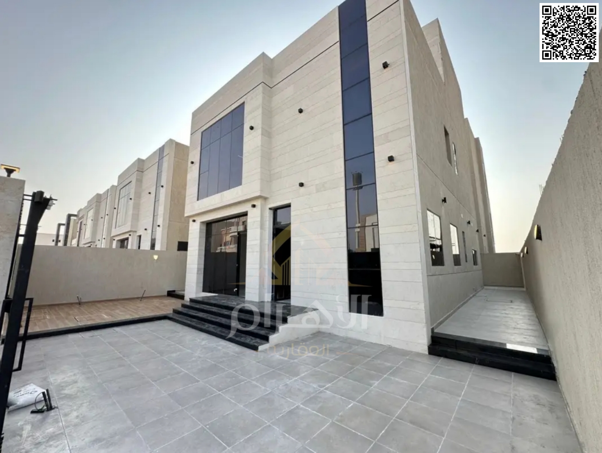 At an attractive price, including registration and ownership fees, with no annual fees