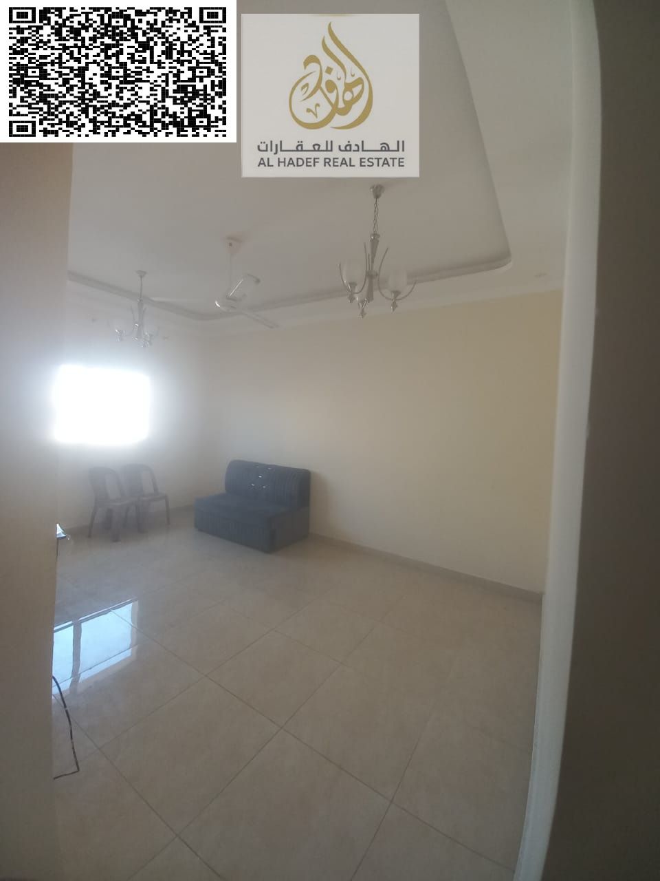 A one-bedroom apartment with a living room and two bathrooms is available for rent in Al Nuaimiya 2, Ajman. It's close to Al Ain Hotel, on the other s