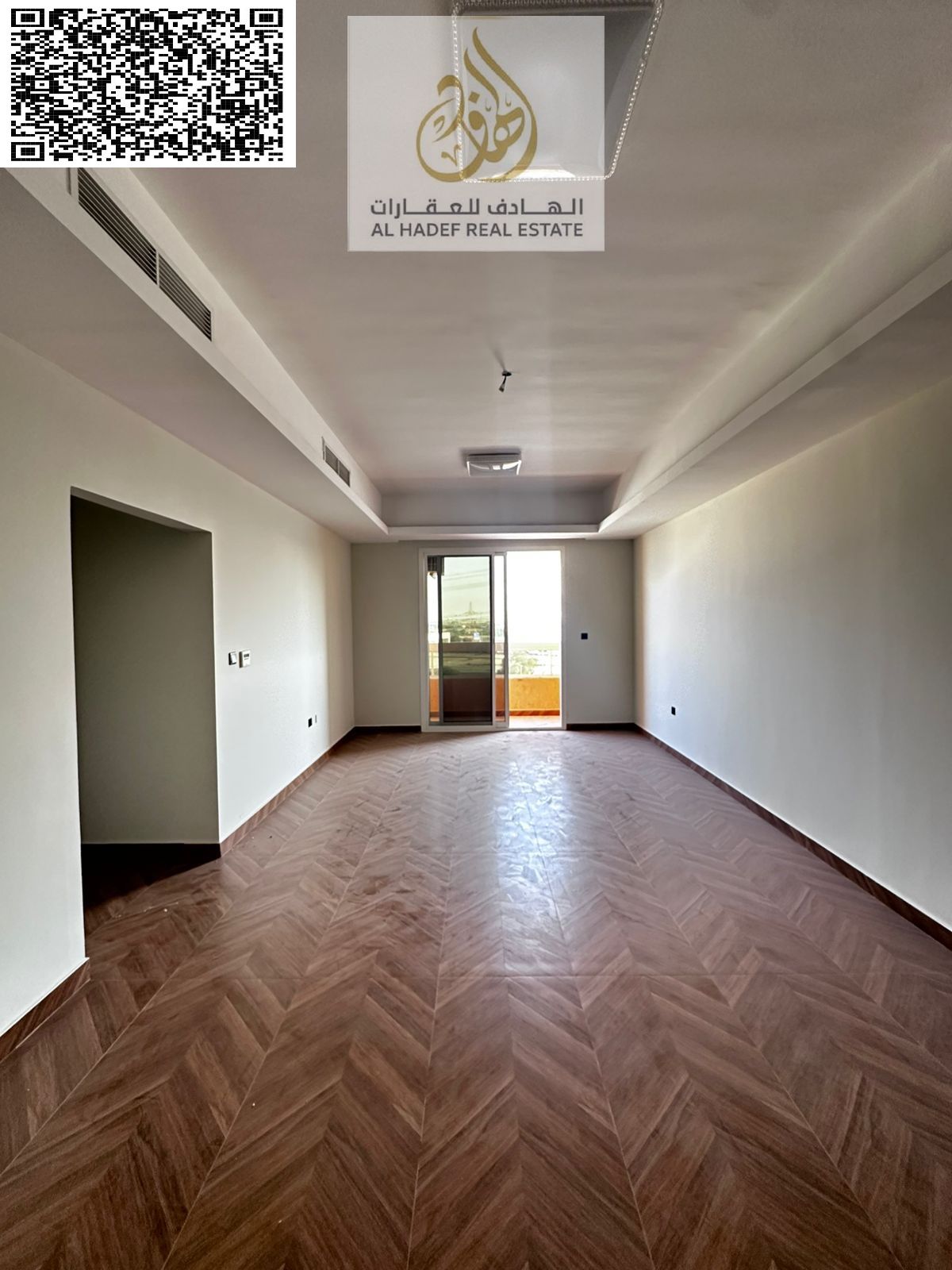 For rent in Ajman, Al Muwaihat 3 area, near Ajman Academy and the Saudi German Hospital: 3 bedrooms, living room, 3 bathrooms, and balcony. New buildi