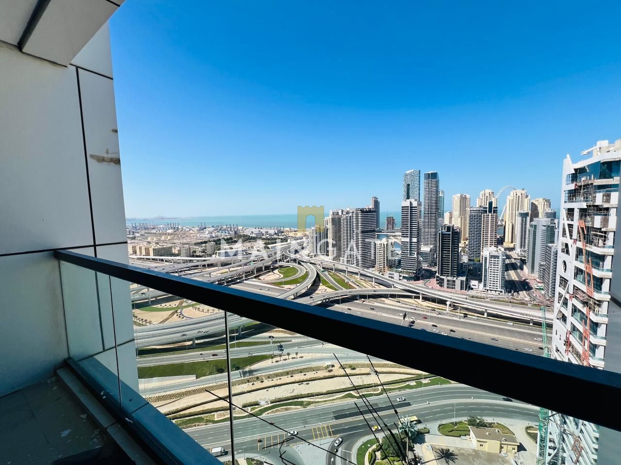 Large Layout | Prime location | High floor