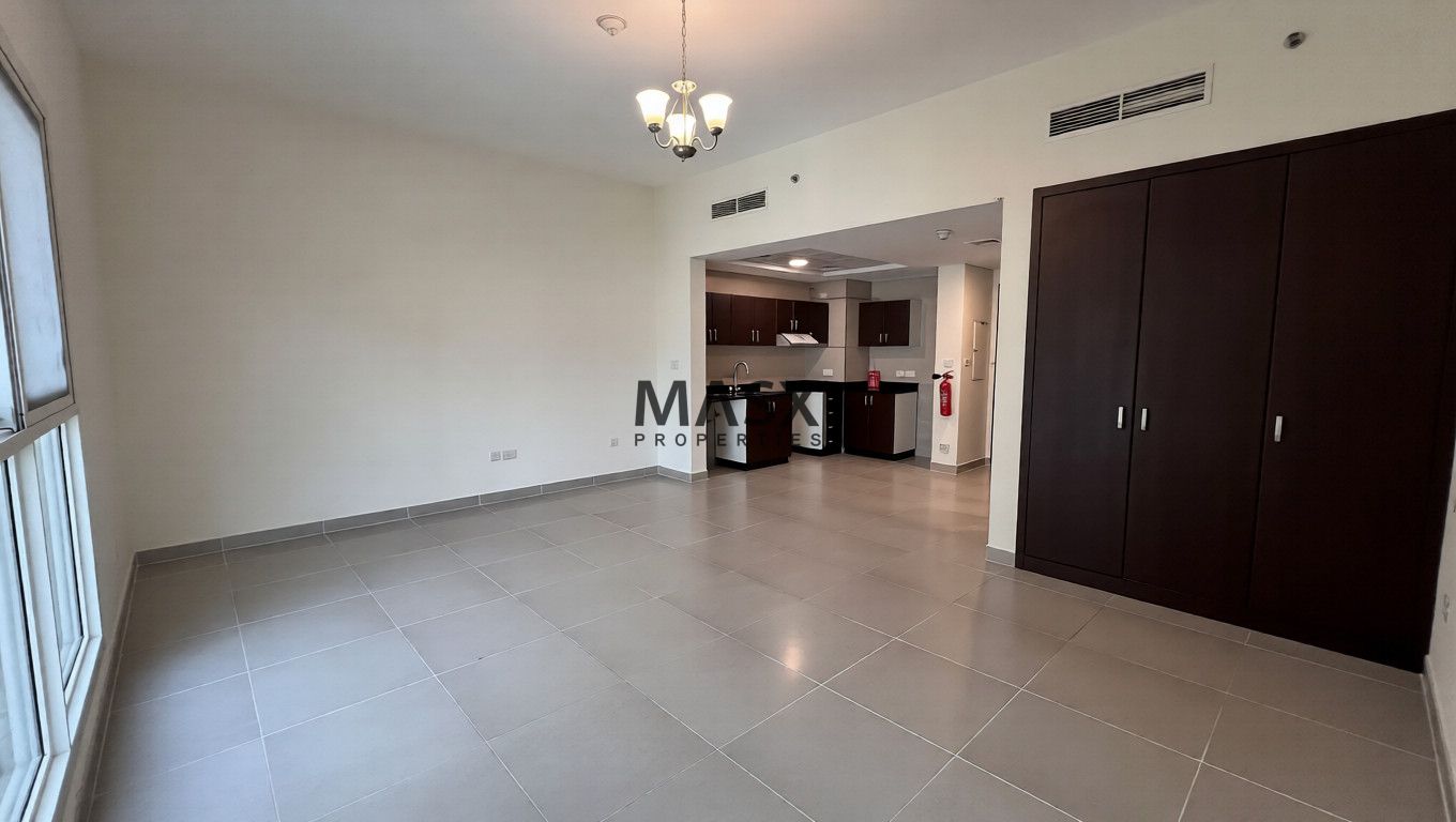 Spacious Studio | Ready to Move In | Prime Location