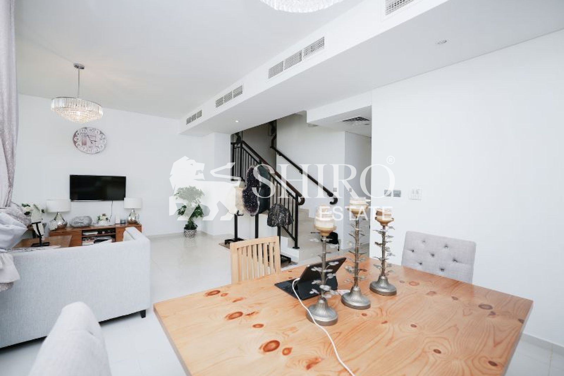 Specious Layout | Vacant | 4 Cheques