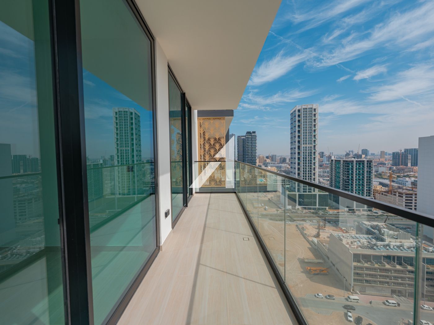 Brand New| Luxury Living| Ready to Move|Smart Home