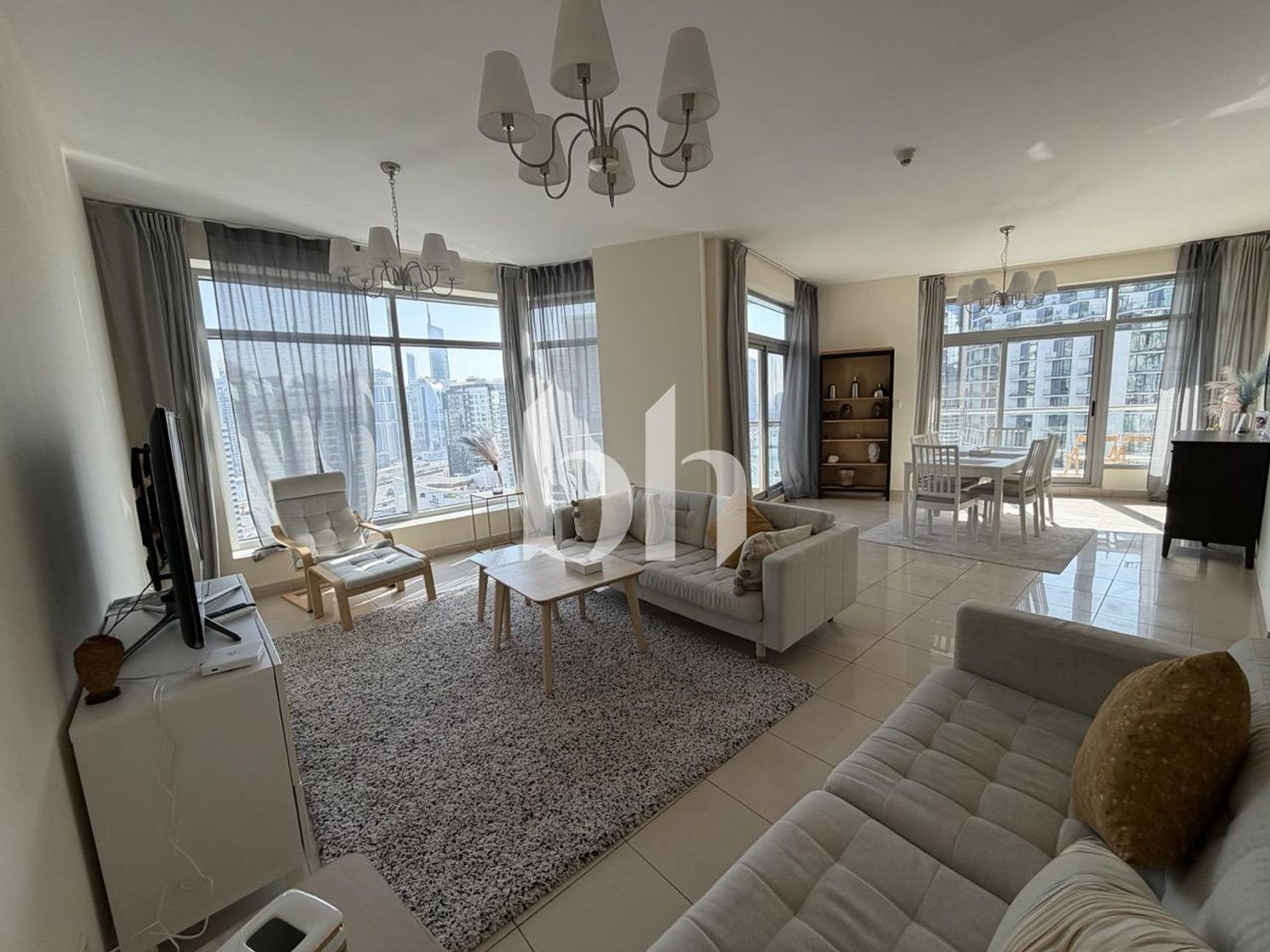 Vacant | Large Layout | Marina View