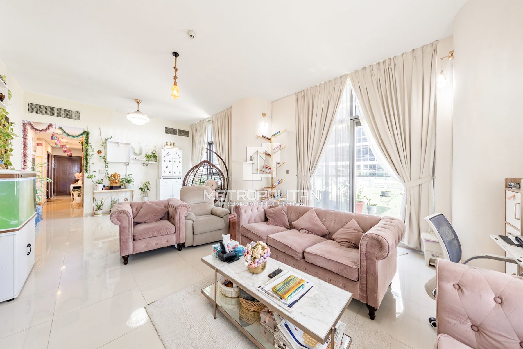 Park Facing | Spacious | Plus Maids Room | Vibrant