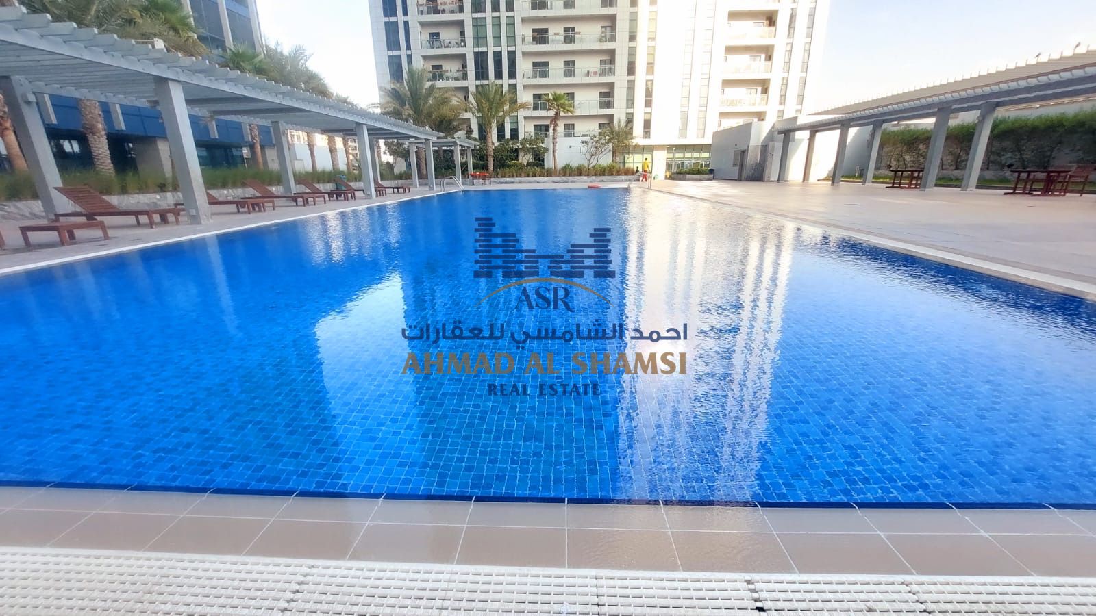 Luxurious 3BHK || Maidroom || Gym And Pool || 1 Car Parking Free || Easy Access To Dubai | Ready To Move