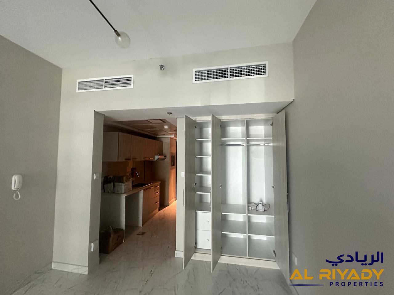 Great Deal | SPACIOUS READY TO MOVE | Prime Location