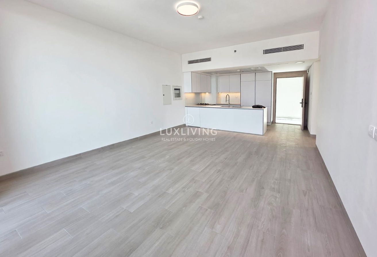Brand New | 2 Parking Spaces | Modern Layout