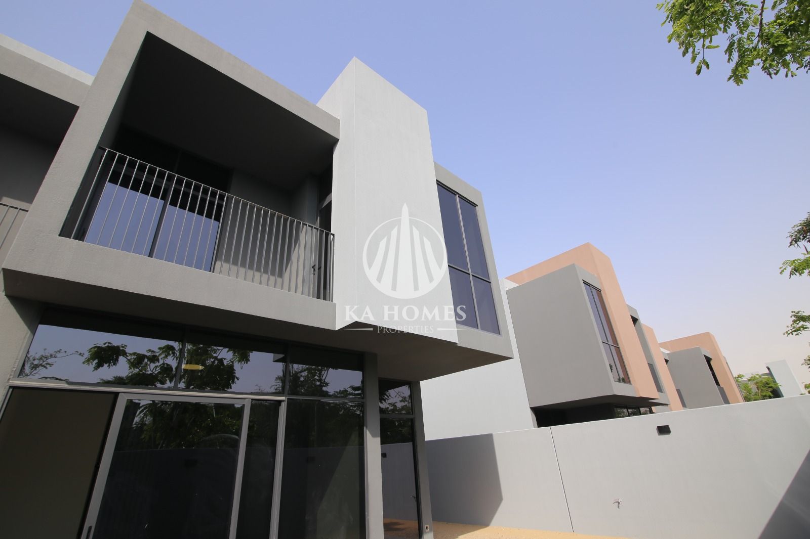 Spacious Smart Home Villa – 4 Master BR, 5% Down Payment & Attractive ROI