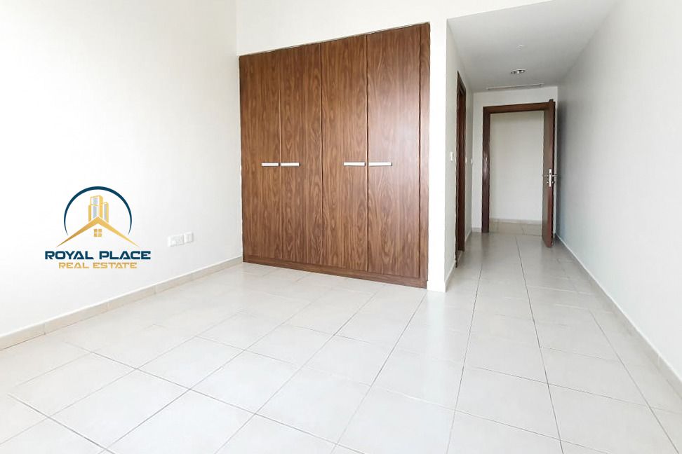 Unfurnished | Prime Location | Vacant