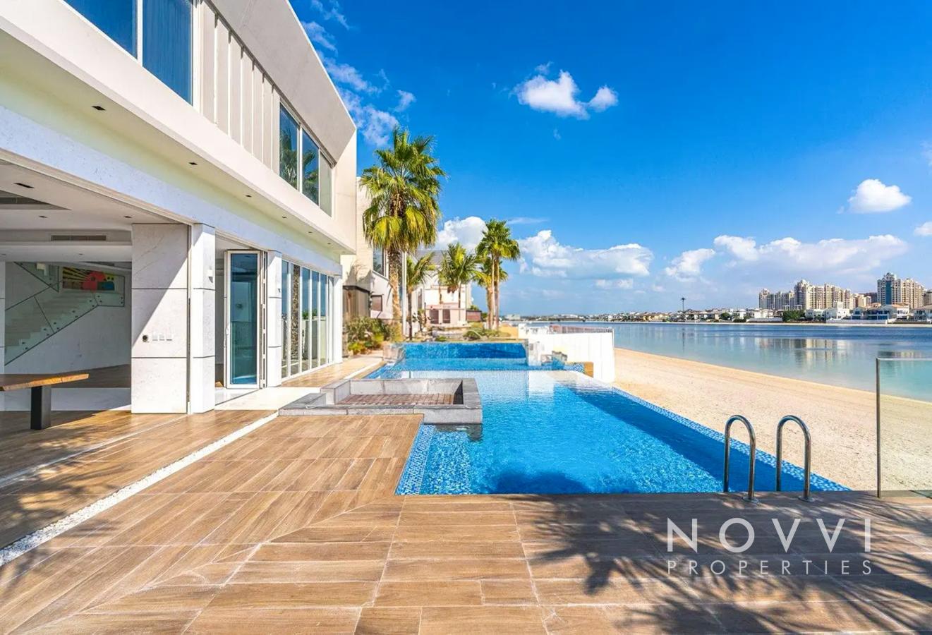 Move In Ready | Fully Upgraded | Luxury Living