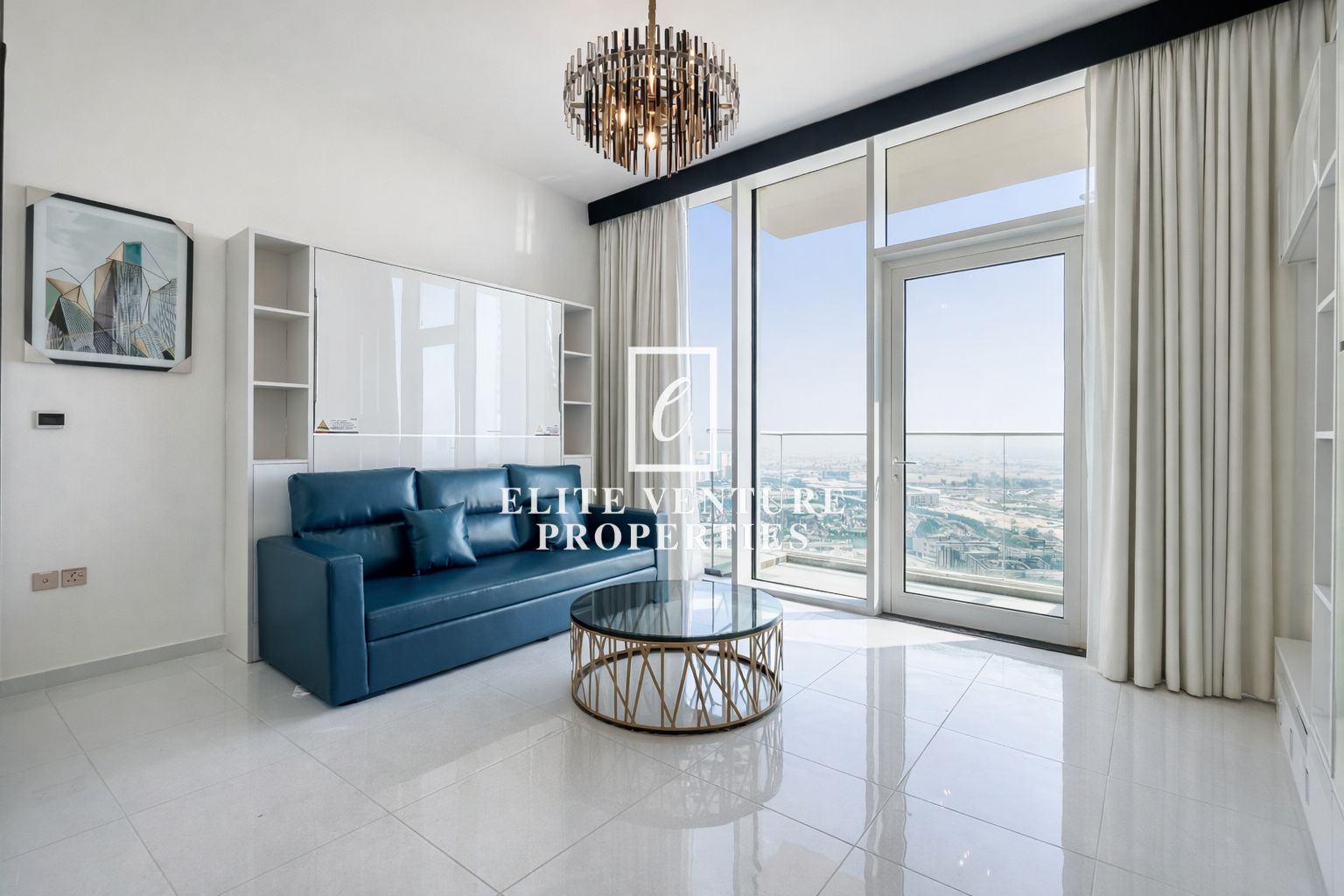 FULLY FURNISHED | MODERN AND BRIGHT