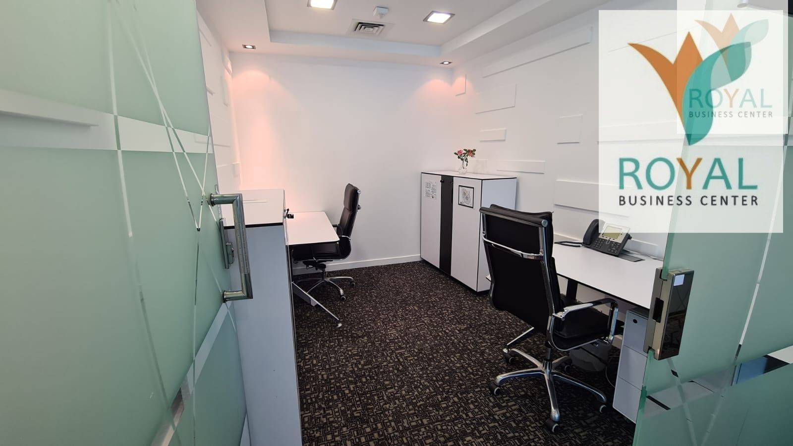 Exquisite Special luxurios Office Space | Fully Serviced Starting AED. 2500/- Monthly