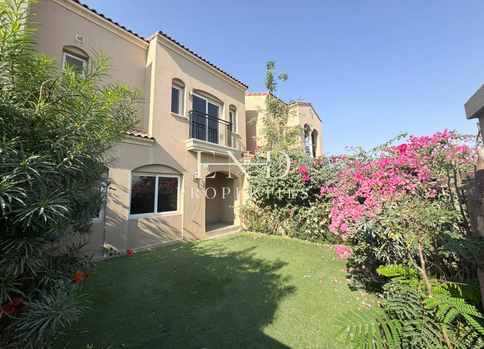 Single Row | Type C | 3BR + Maids