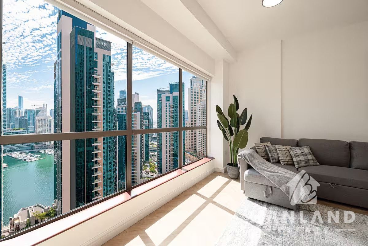 Fully Furnished |Upgraded| Marina View