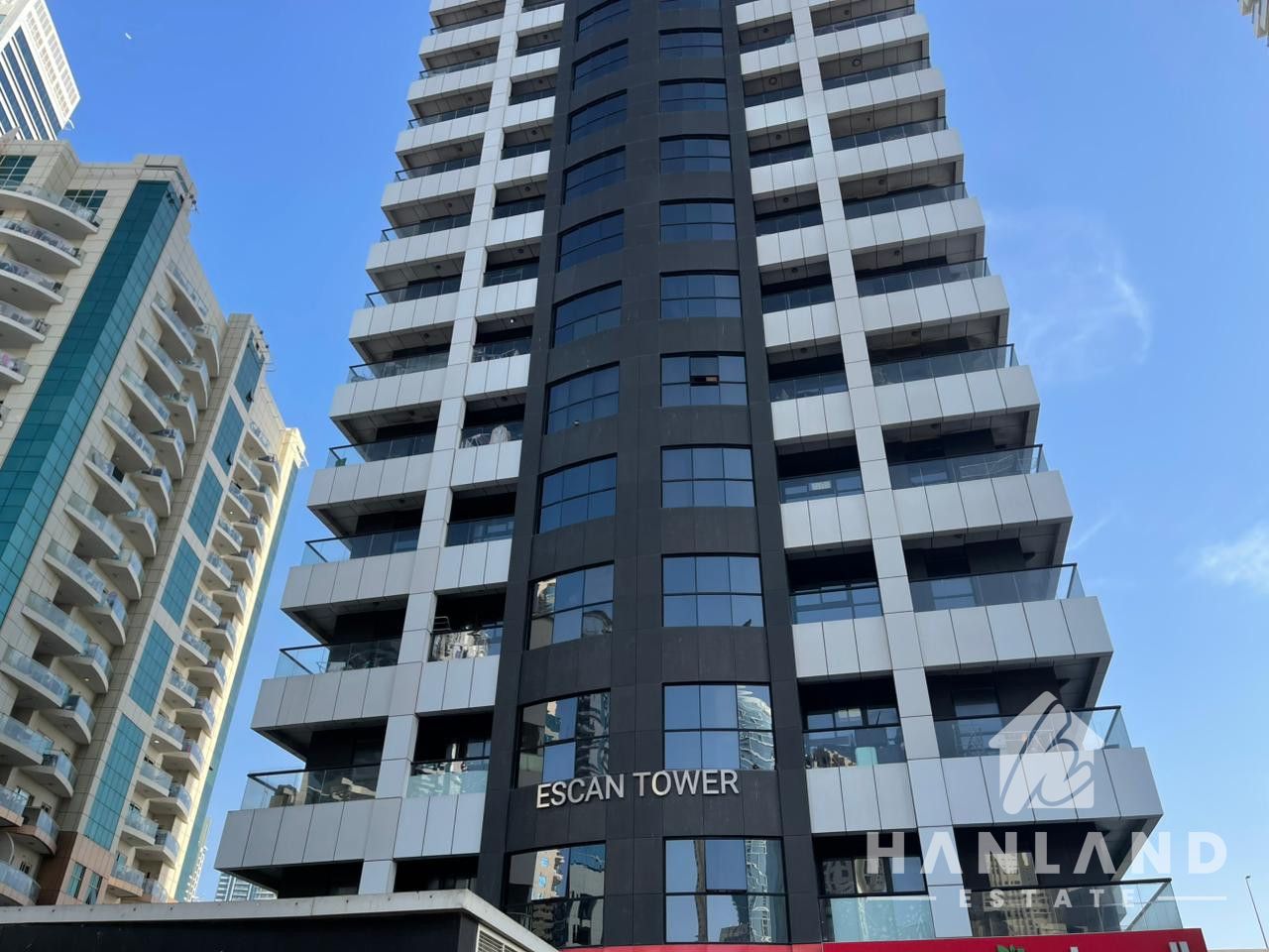 Vacant| Unfurnished| Near Metro