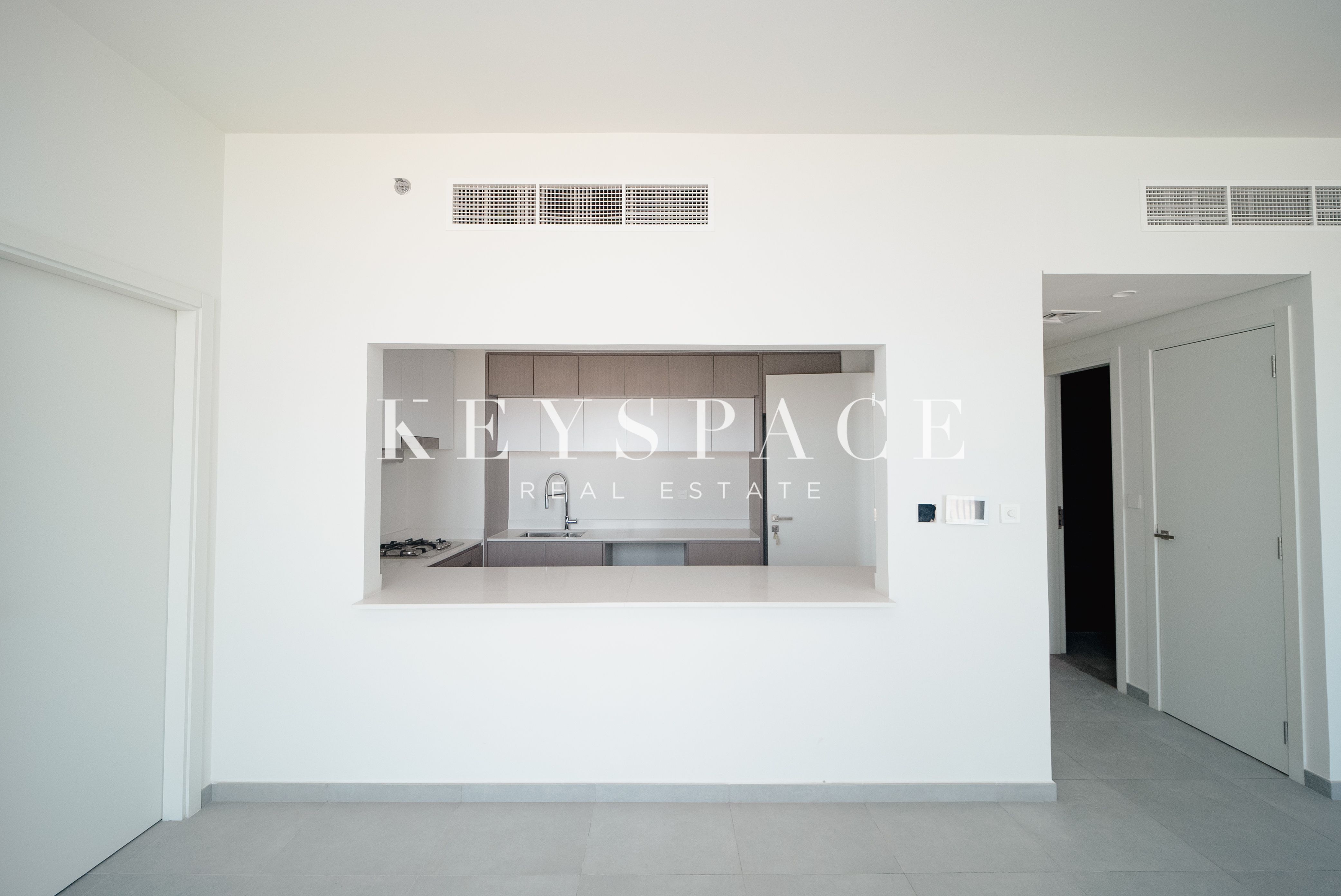 Contemporary Designer Interiors | Access to Premium Community Facilities | Resale