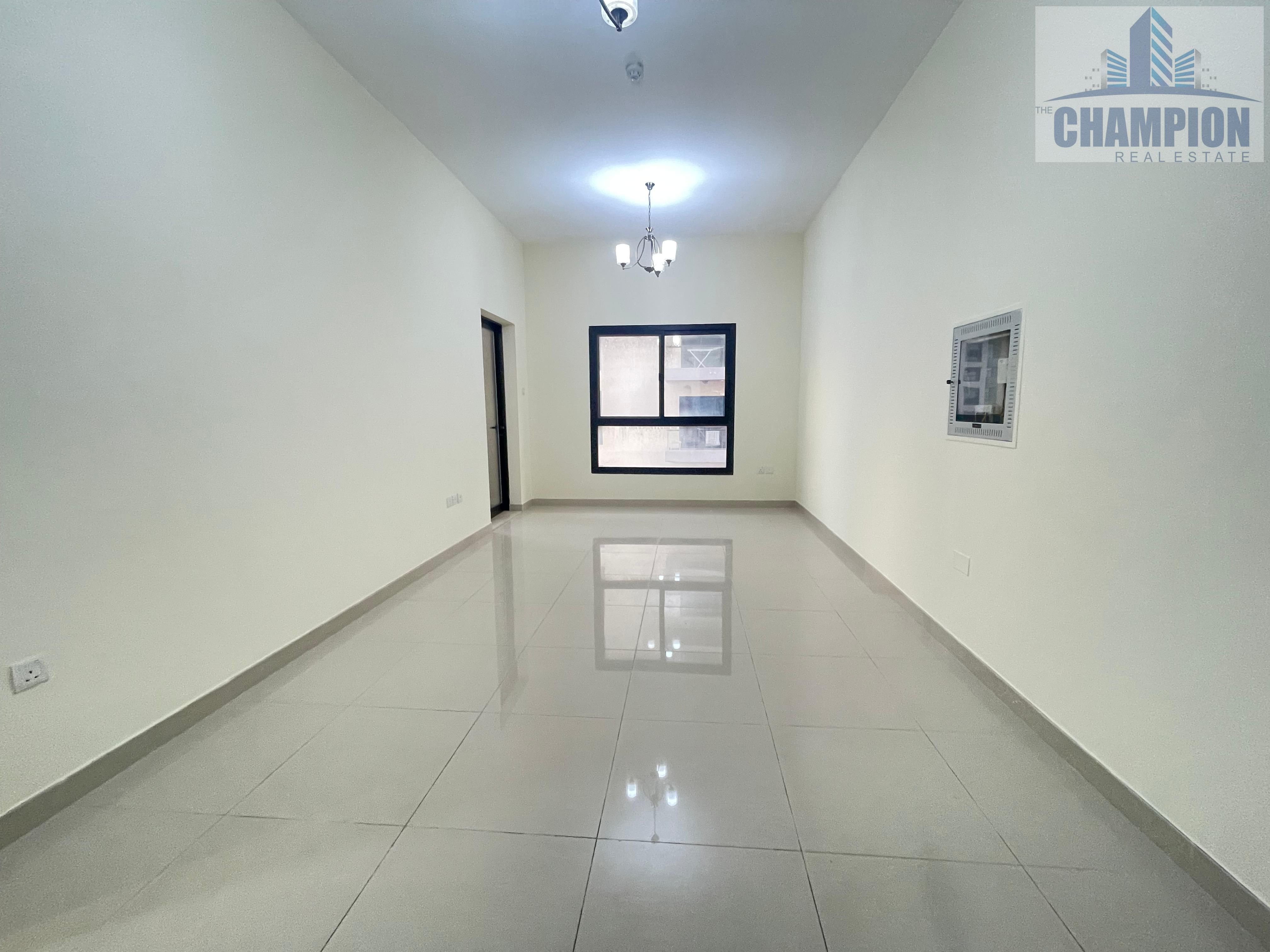 SPACIOUS 2BHK : RENT 75k : GYM : POOL : 1 PARKING