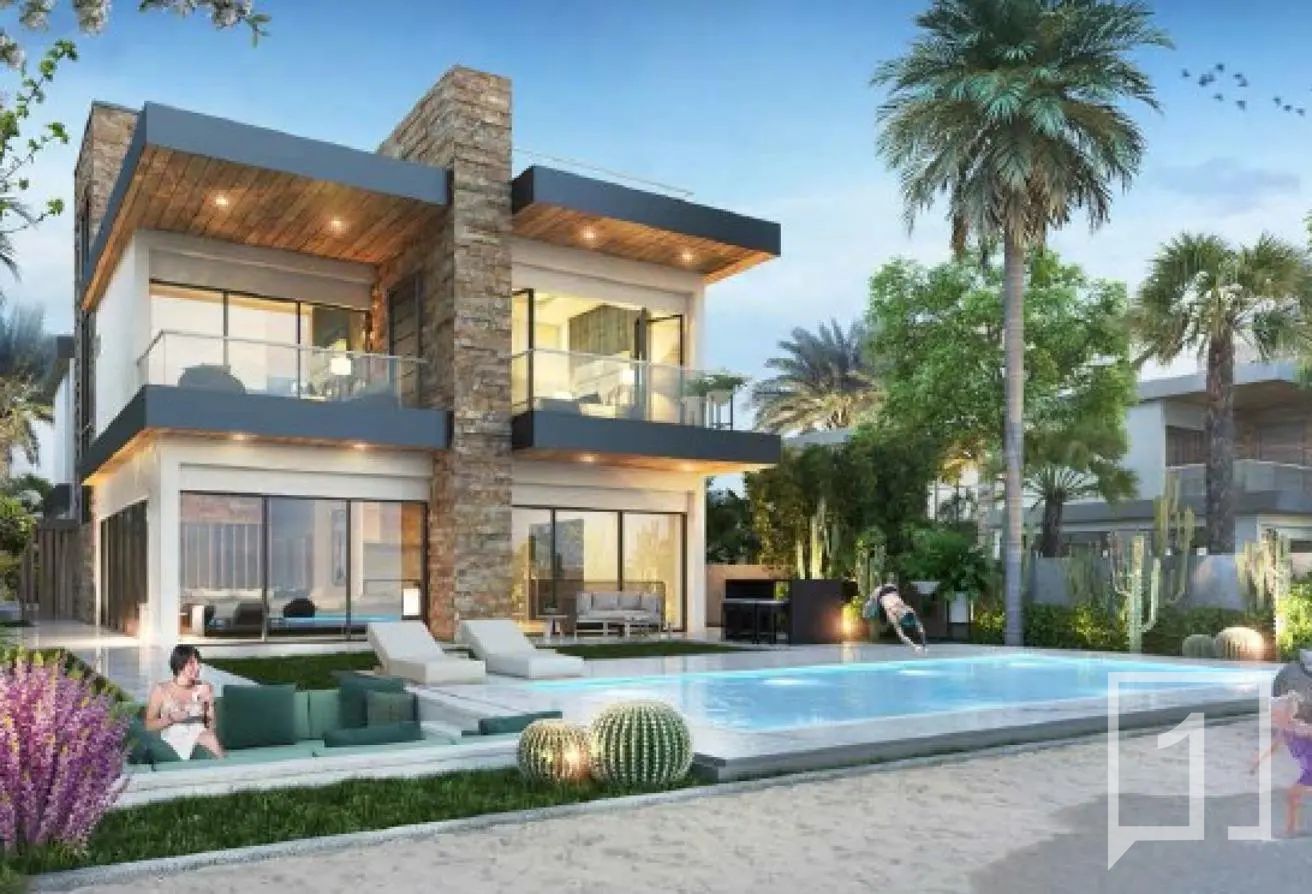 Brand New | Huge Layout| Beach access