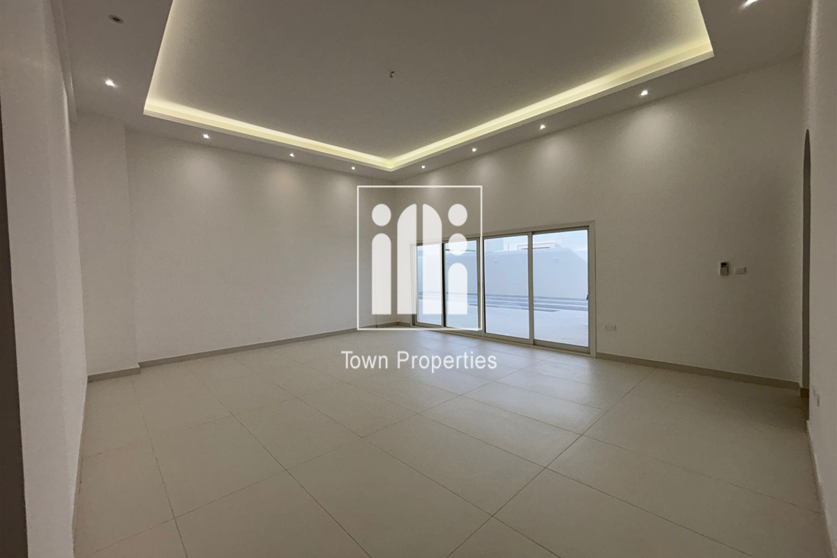 First Resident | 5BR + Maid Villa | Special Price |