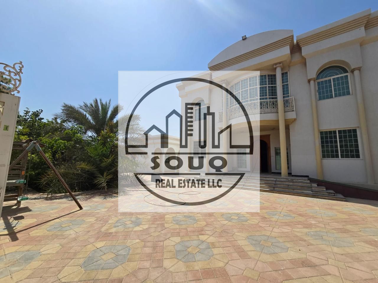 Al Riffa 6 BR Villa with Balcony
