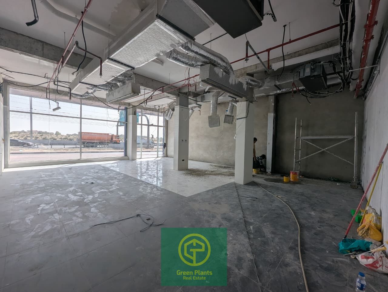 Manama Road - Ras Al Khor 1,260 sq. Ft showroom facing main road