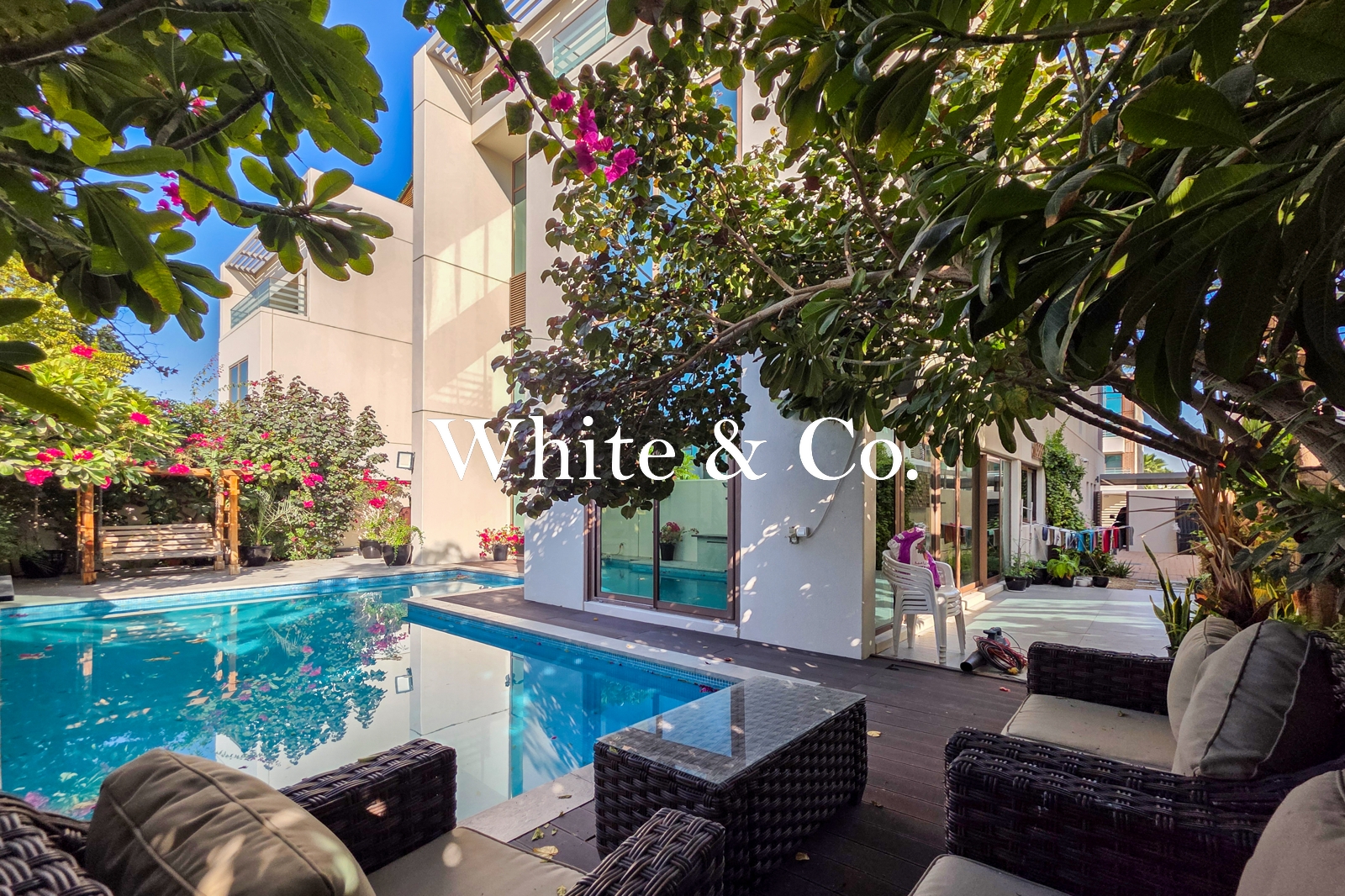 Beautiful Garden | Private Pool | Unfurnished