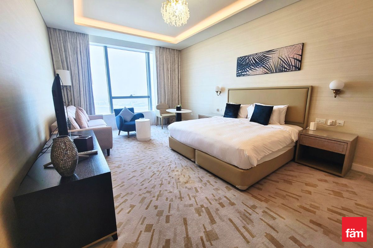 Amazing amanities | Furnished | Mid floor