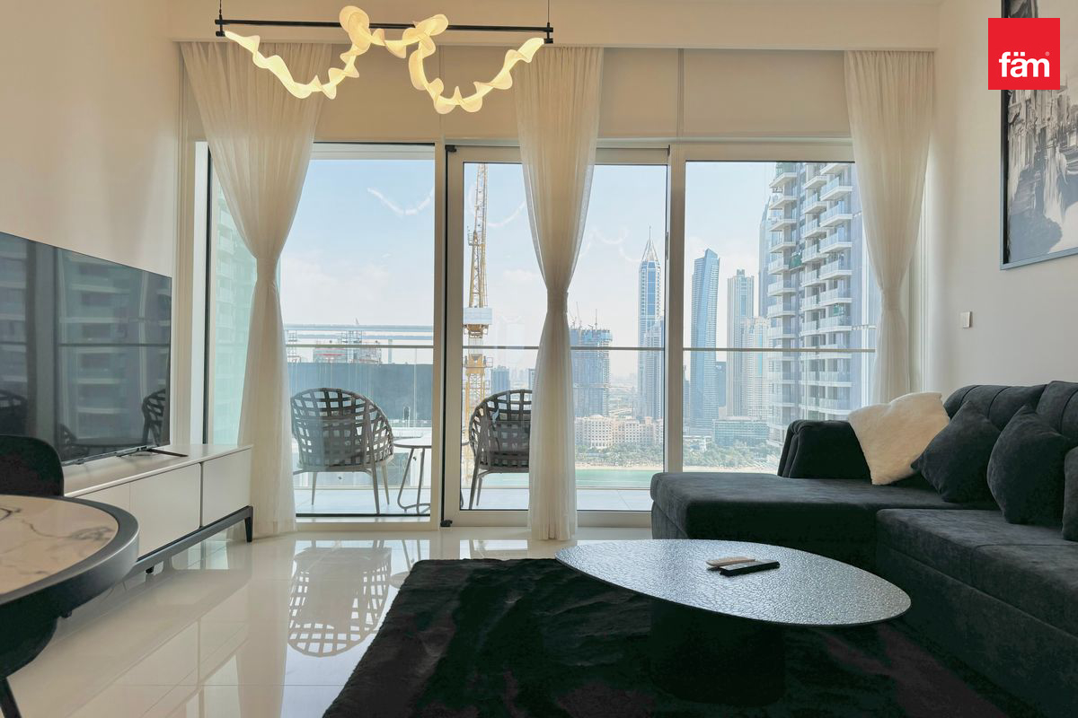 Fully Furnished | Vacant | Beach Accses
