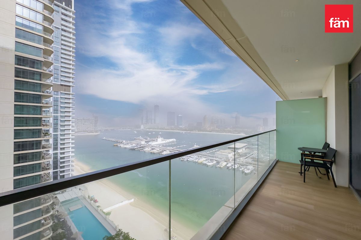 Fully Furnished | Vacant | Private Beach