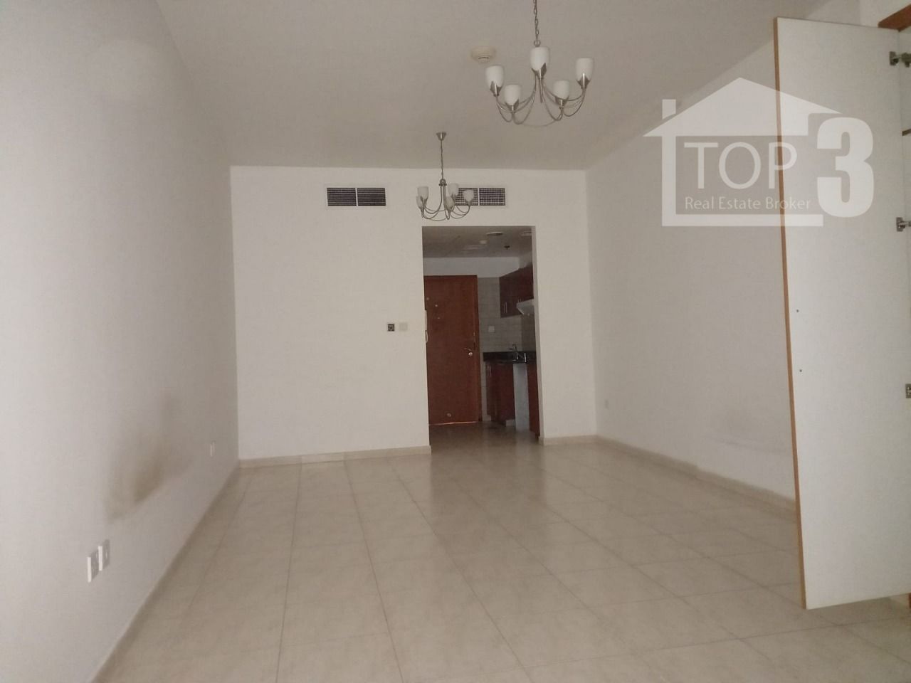 Unfurnished Studio Apartment for Rent in Skycourts Tower B – Great Layout & Prime Location