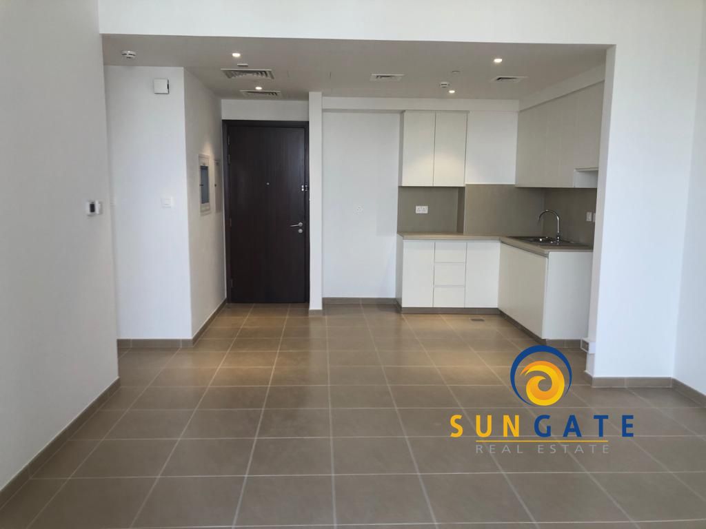 Vacant in April | unfurnished | Community Views |