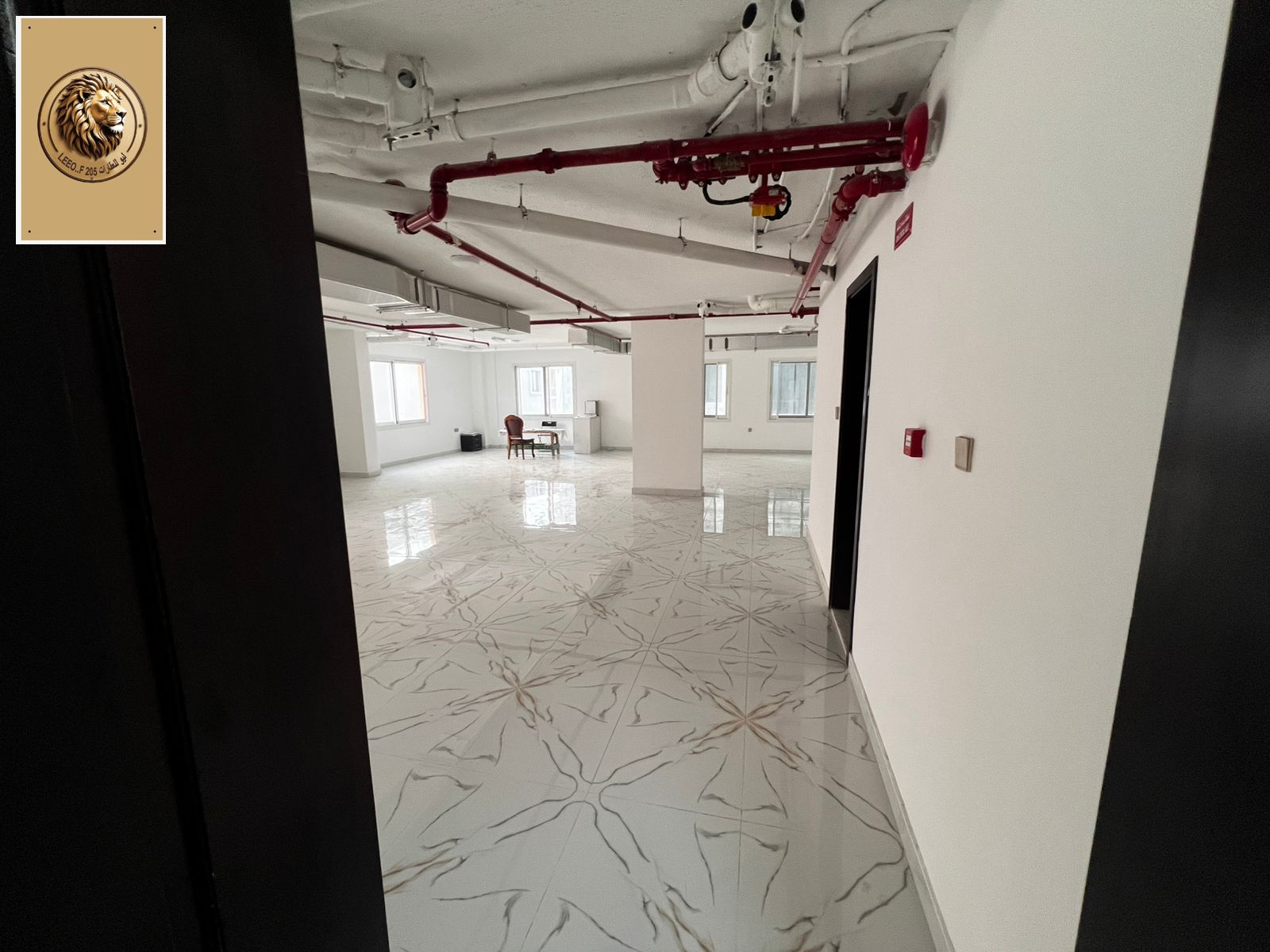 For Annual Rent – Spacious First-Floor Office – Strategic Location on the Main Street A prime opportunity for companies and organizations seeking a