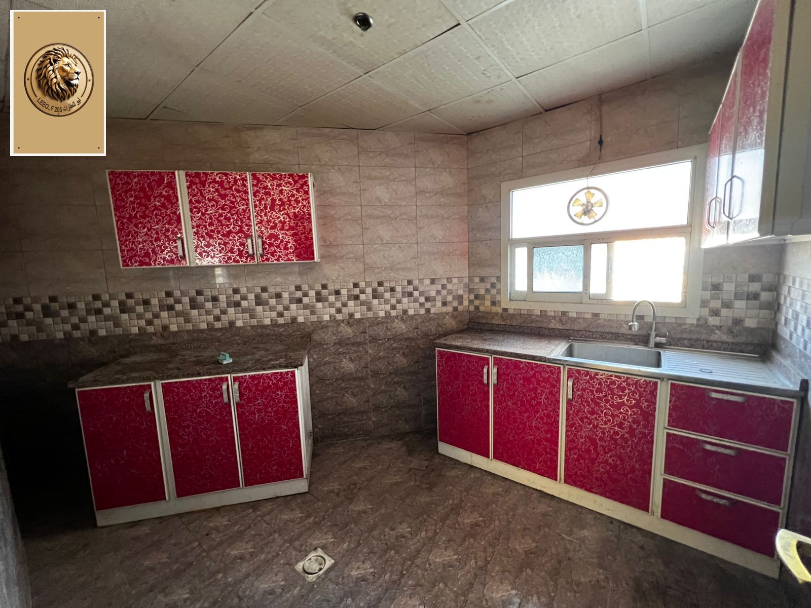 Spacious 2-bedroom apartment with a living room 2 bathrooms Prime location