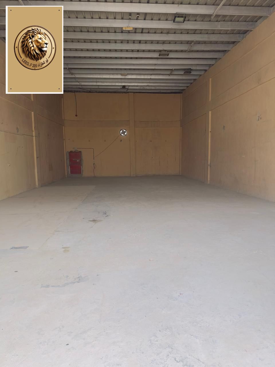 Three warehouses for annual rent in the old industrial area of Ajman. Each warehouse is 2200