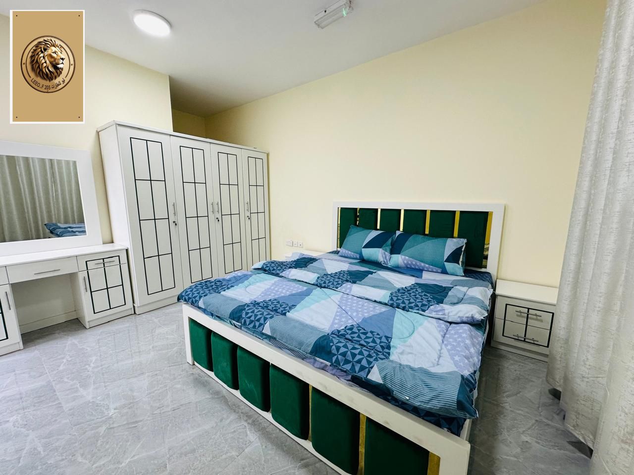 Furnished apartment for monthly rent. The apartment is very clean. It is located on Ajman Corniche.