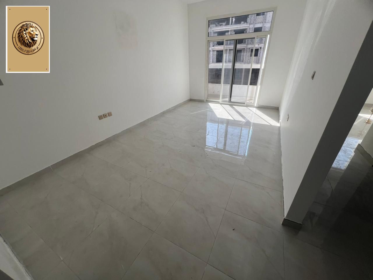 A distinctive apartment in the heart of Al Muwaileh 3 – excellent location close to all services and Sheikh Mohammed bin Zayed Street, with easy acces