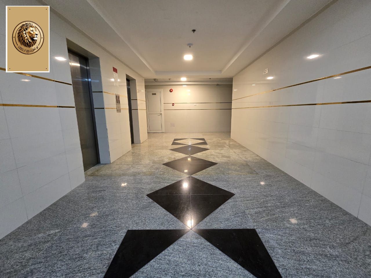 Luxury Apartment for Annual Rent - Ajman (Al Jurf 2) Enjoy living in a strategic and quiet location, directly opposite Ajman Court, in a clean build