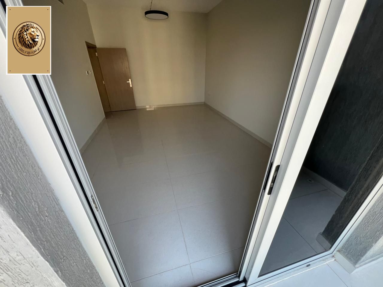 Now Available for Annual Rent in Ajman - Al Jurf 1 A distinctive apartment, two rooms and a lounge with a wide area and excellent finishing, locat