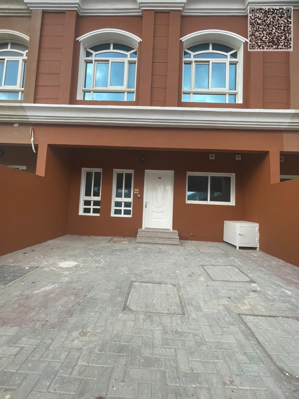 Ready To Move 04 Master Bedrooms Townhouse For Rent Uptown Ajamn