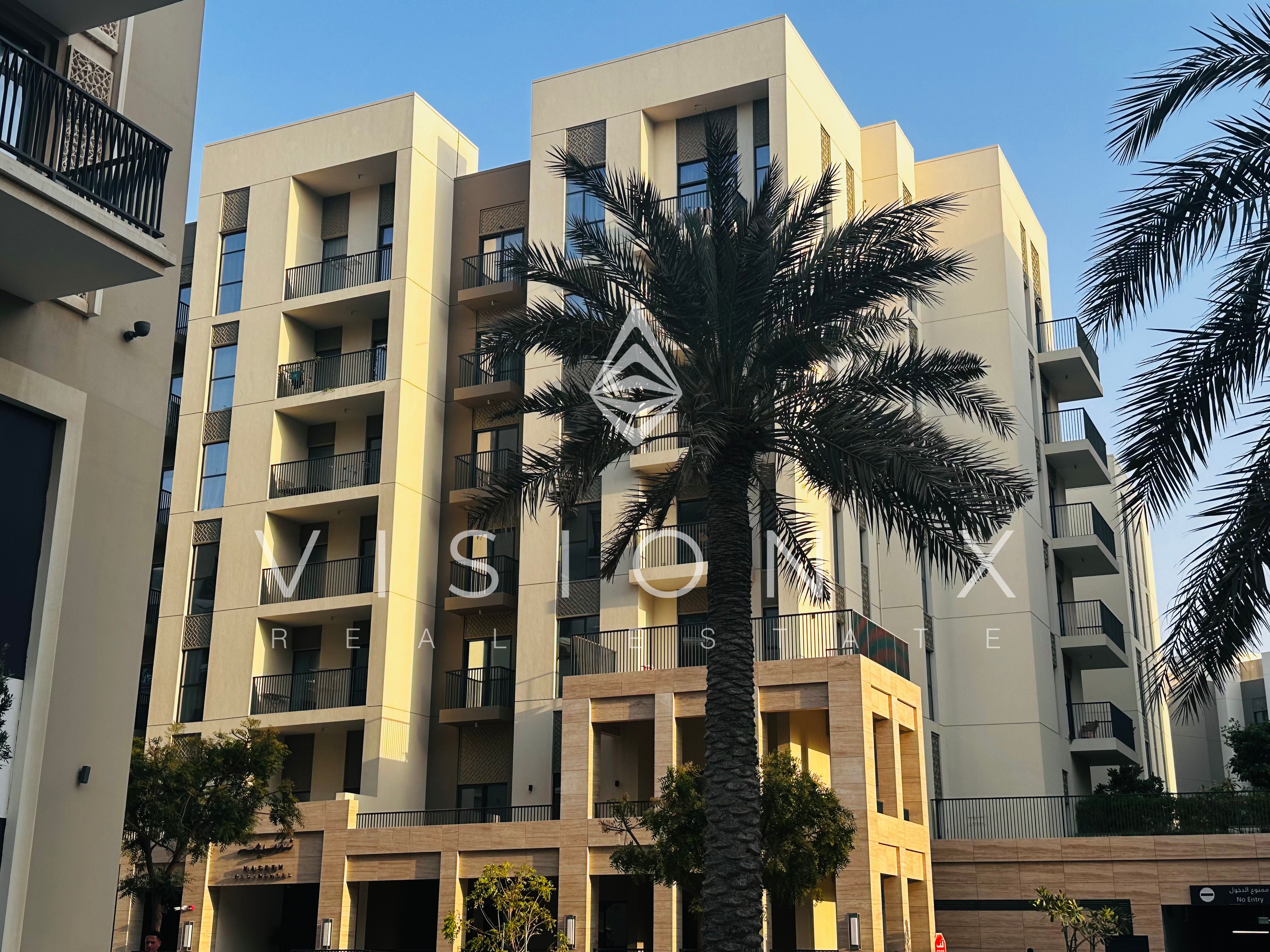 Waterfront | Prime Location | elegant