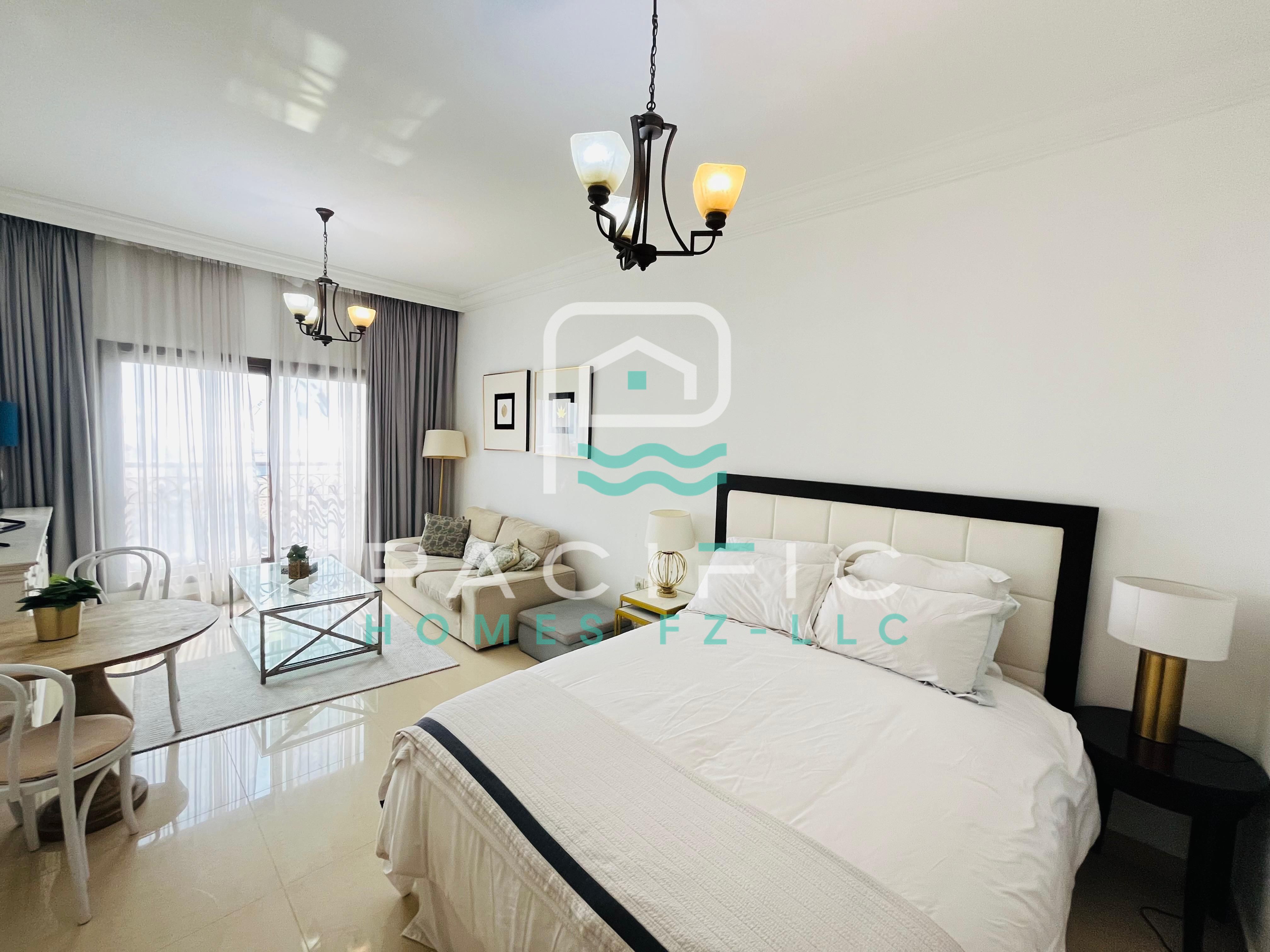 Elegant Studio in Pullman | Hotel-Style Living
