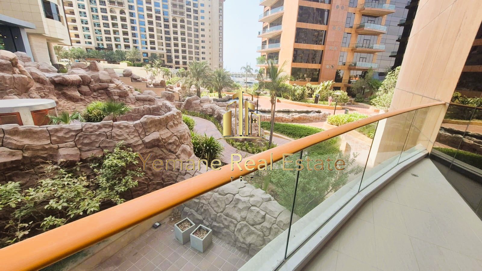 Partial Sea View / 3 Bedroom / Spacious / Unfurnished