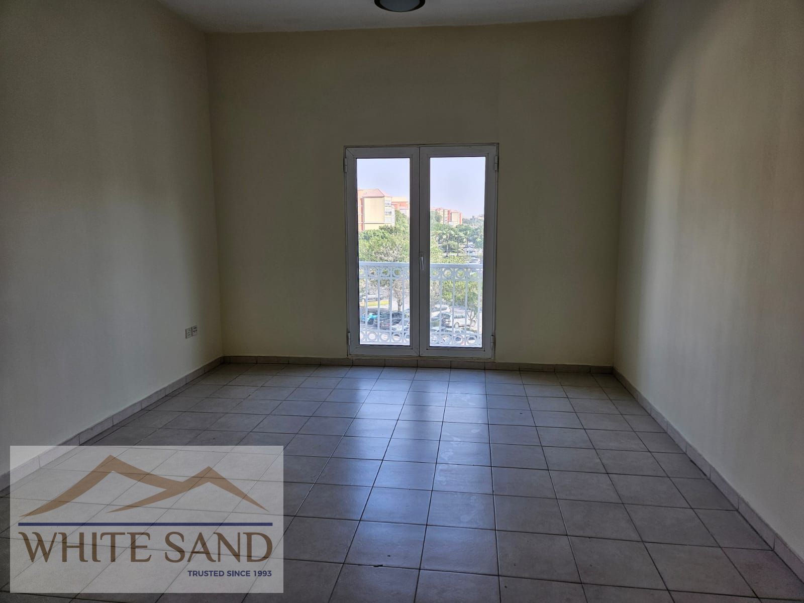 Ready To Move | Spacious Layout | Cloest to Metro