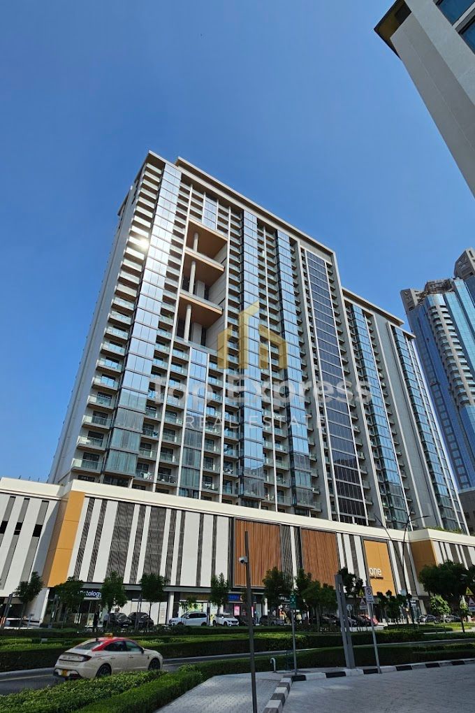 Huge Layout Shop In Middle of Sobha Hartland Community